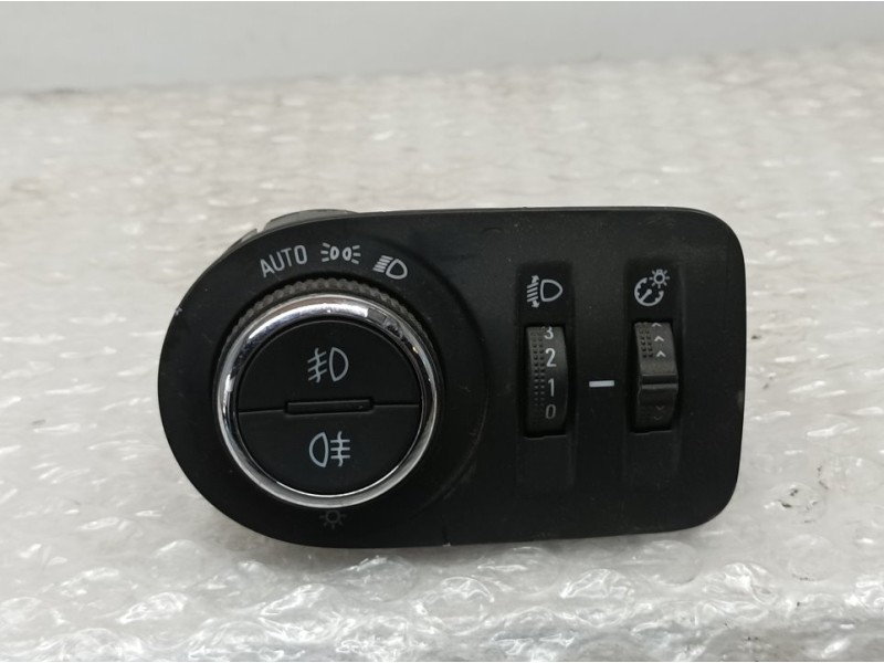 Recambio de mando luces para opel astra k sports tourer selective start/stop referencia OEM IAM 39050757  