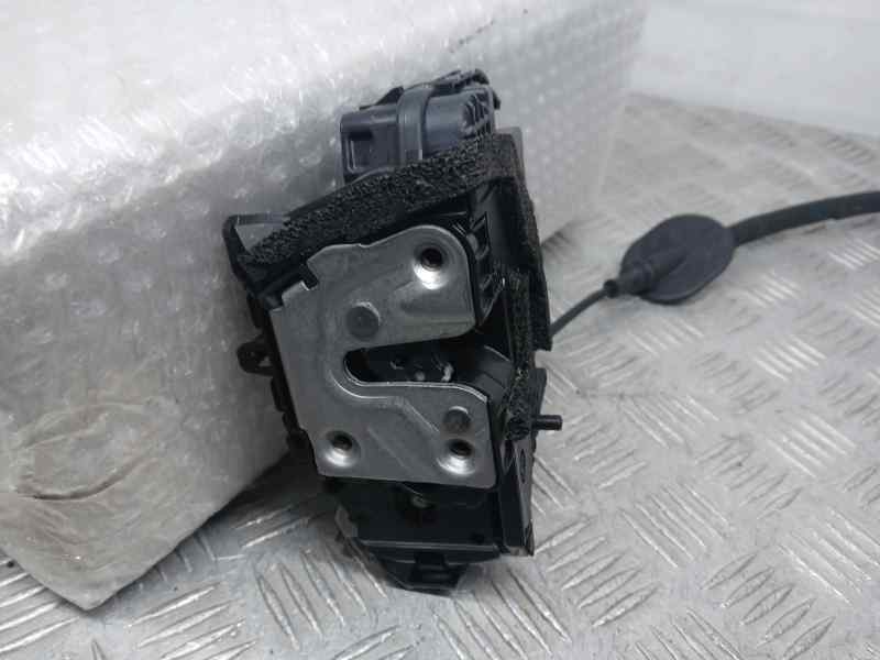 Recambio de cerradura puerta trasera izquierda para renault clio v techno referencia OEM IAM 825039554R  