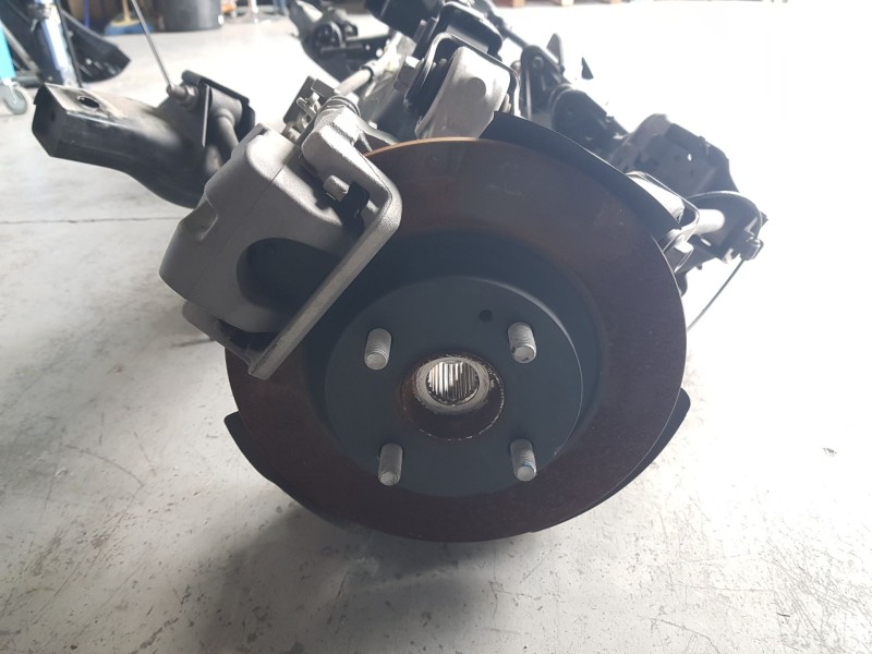 Recambio de puente trasero para mazda mx-5 iv (nd__) 1.5 (nd6e) referencia OEM IAM N24328800C DISCO C/ABS Y 4 TORNILLOS 