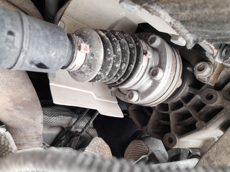 Recambio de transmision delantera derecha para audi q3 (8ub, 8ug) 2.0 tdi referencia OEM IAM 5N0407762F  