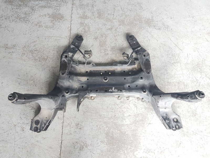 Recambio de puente delantero para bmw 1 (f40) 116 d referencia OEM IAM 6872729  
