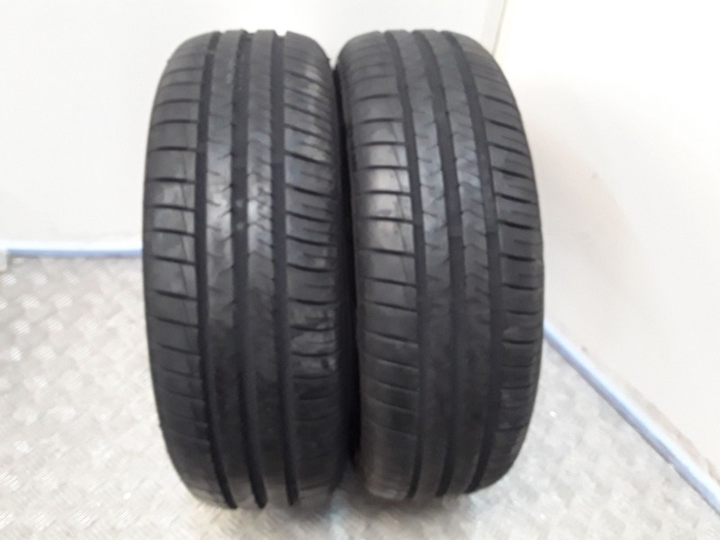 Recambio de neumatico pareja para neumaticos nuevos - referencia OEM IAM 195651595T MAXXIS 195/65/15/95T