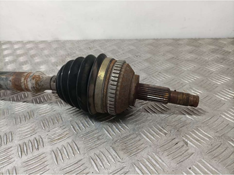 Recambio de transmision delantera derecha para chrysler voyager (rg) 2.4 se referencia OEM IAM 04641884AE  SIN REFERENCIA