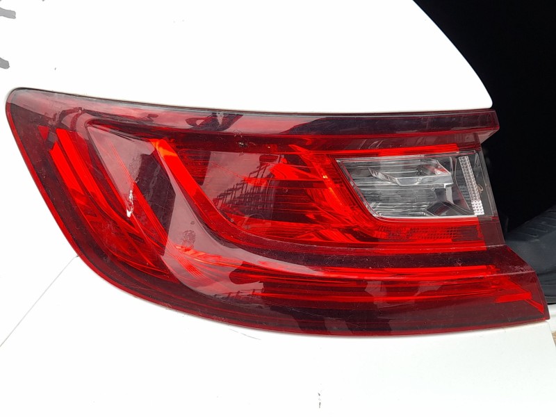 Recambio de piloto trasero izquierdo exterior para renault megane iv hatchback (b9a/m/n_) 1.5 dci 110 (b9a3) referencia OEM IAM 