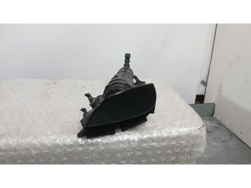 Recambio de inyector lavafaros para porsche macan (95b) 3.0 s diesel referencia OEM IAM   