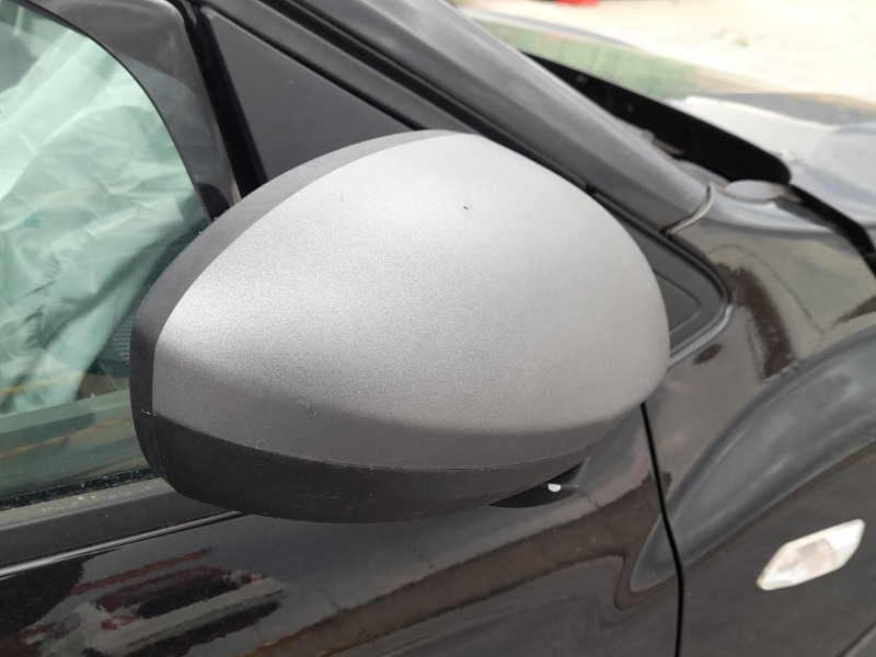 Recambio de retrovisor derecho para dacia sandero iii 1.0 tce 90 referencia OEM IAM 963010811R  