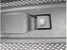Recambio de mando elevalunas delantero derecho para dacia sandero iii 1.0 tce 90 referencia OEM IAM 254118044R  