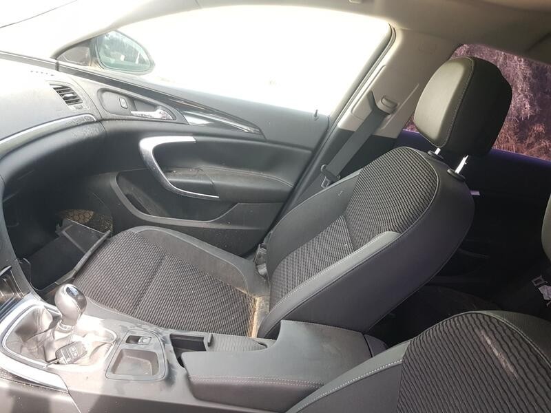 Recambio de asiento delantero derecho para opel insignia a sports tourer (g09) 1.6 cdti (35) referencia OEM IAM  C/AIRBAG 