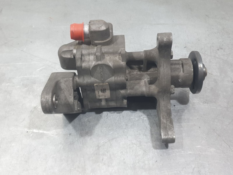 Recambio de bomba direccion para bmw x5 (e70) xdrive 40 d referencia OEM IAM 679646202 5002445 IXETIC