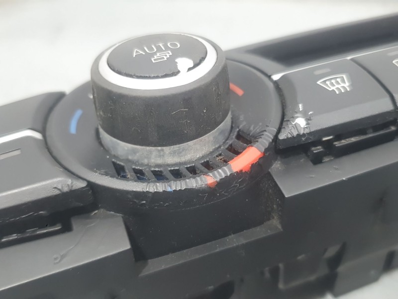 Recambio de mando climatizador para bmw x5 (e70) xdrive 40 d referencia OEM IAM 9227923  