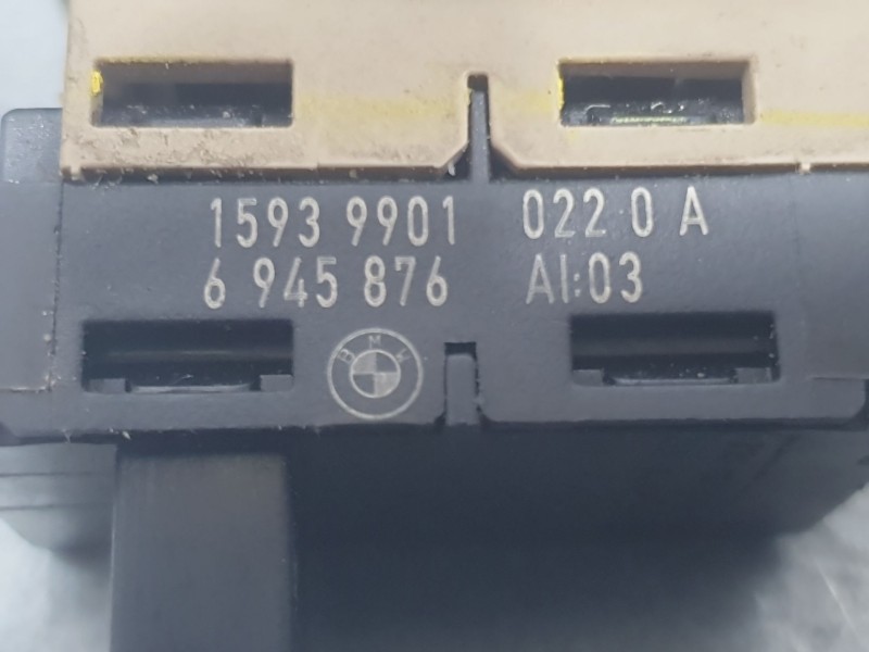 Recambio de mando elevalunas delantero derecho para bmw x5 (e70) xdrive 40 d referencia OEM IAM 6945876  