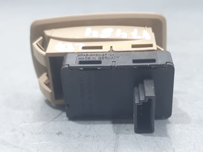 Recambio de mando elevalunas trasero izquierdo para bmw x5 (e70) xdrive 40 d referencia OEM IAM 6945876  