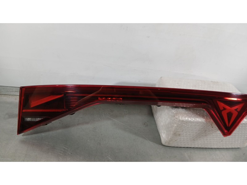 Recambio de piloto trasero central para cupra formentor (kmp) 1.5 tsi e-hybrid referencia OEM IAM 5FF945307D  