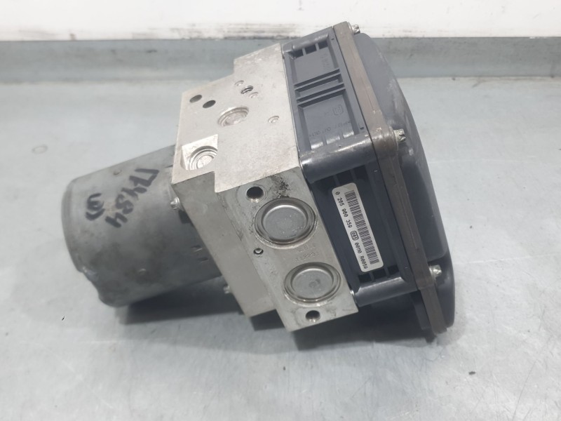 Recambio de abs para bmw x5 (e70) xdrive 40 d referencia OEM IAM 34516774992 0265250345 BOSCH