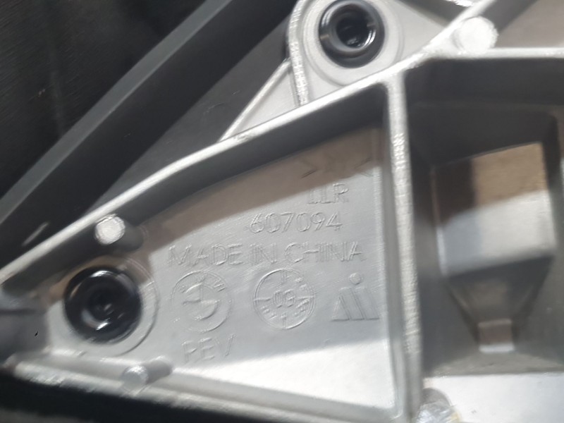 Recambio de retrovisor derecho para bmw x5 (e70) xdrive 40 d referencia OEM IAM 51167282736 ROZADO 