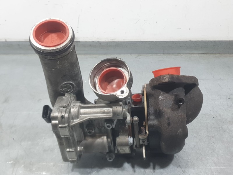 Recambio de turbocompresor para bmw x5 (e70) xdrive 40 d referencia OEM IAM 7808165  