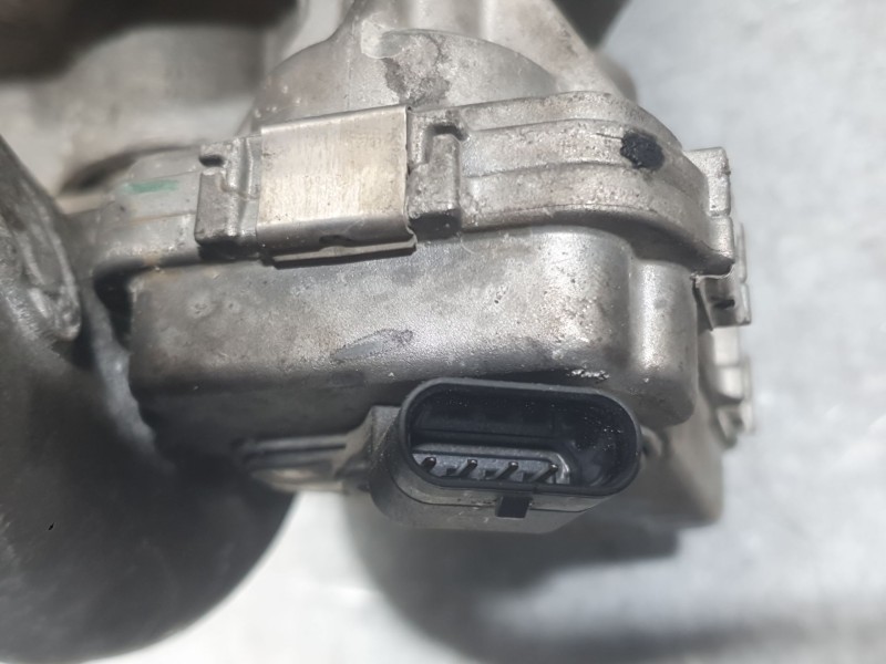 Recambio de turbocompresor para bmw x5 (e70) xdrive 40 d referencia OEM IAM 7808165  