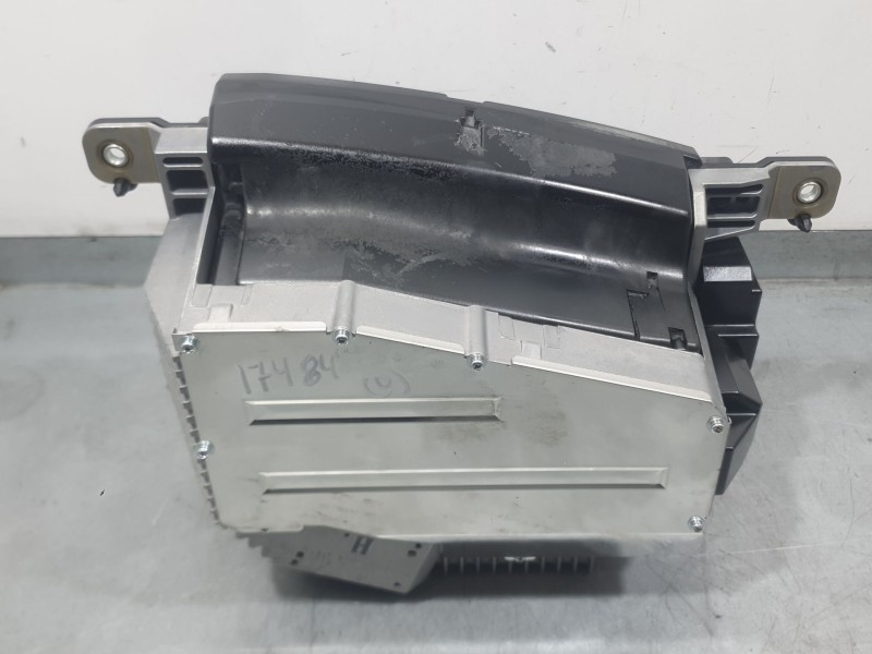Recambio de proyector velocimetro para bmw x5 (e70) xdrive 40 d referencia OEM IAM 62309230002  