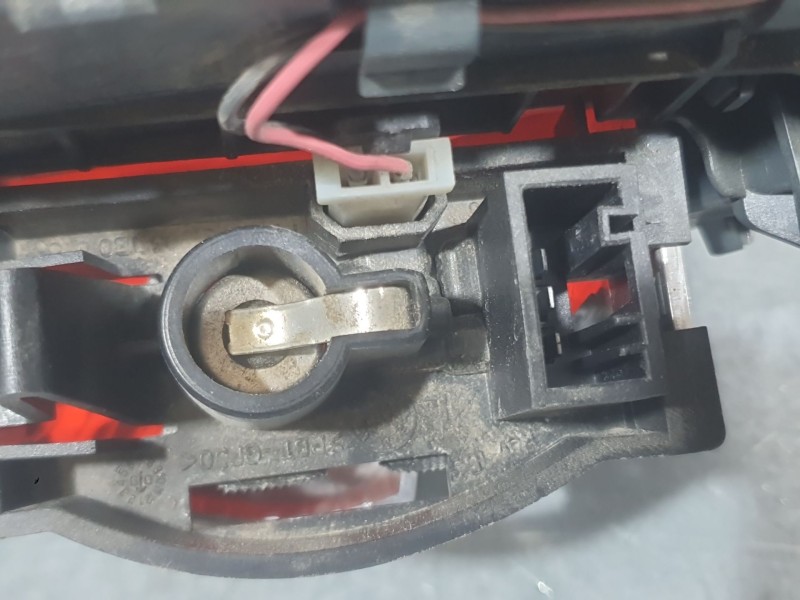 Recambio de piloto trasero derecho interior para bmw x5 (e70) xdrive 40 d referencia OEM IAM 7227794  