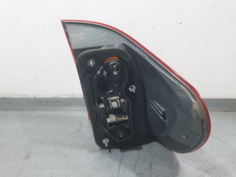 Recambio de piloto trasero izquierdo exterior para bmw x5 (e70) xdrive 40 d referencia OEM IAM 7227789  
