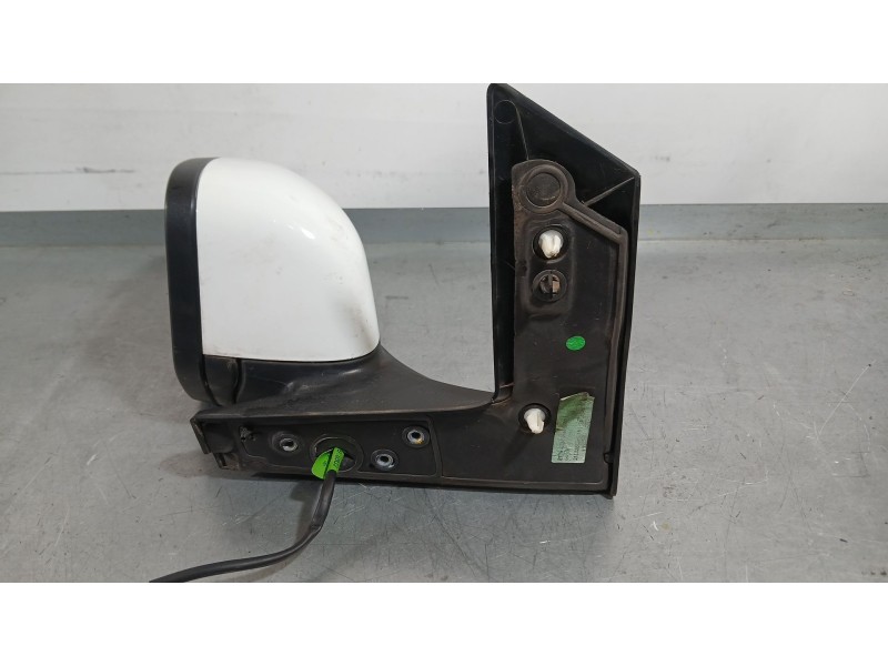 Recambio de retrovisor izquierdo para ford tourneo courier b460 monospace 1.0 ecoboost referencia OEM IAM 2041138 ELECTRICO. ROZ