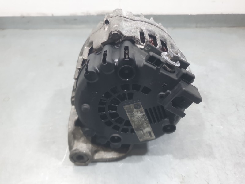 Recambio de alternador para bmw x5 (e70) xdrive 40 d referencia OEM IAM 7803724 8543403B VALEO