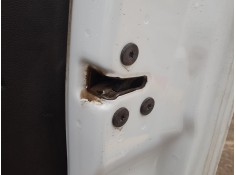 CERRADURA PUERTA DELANTERA DERECHA 805022699R 