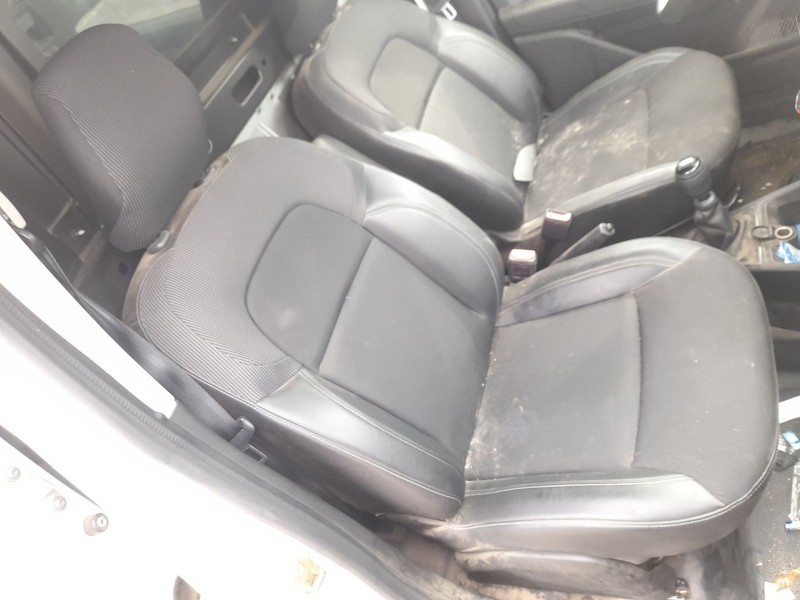 Recambio de asiento delantero derecho para renault express furgoneta/monovolumen 1.5 blue dci 75 (f6aa) referencia OEM IAM   