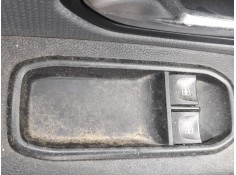 MANDO ELEVALUNAS DELANTERO IZQUIERDO 254112588R 