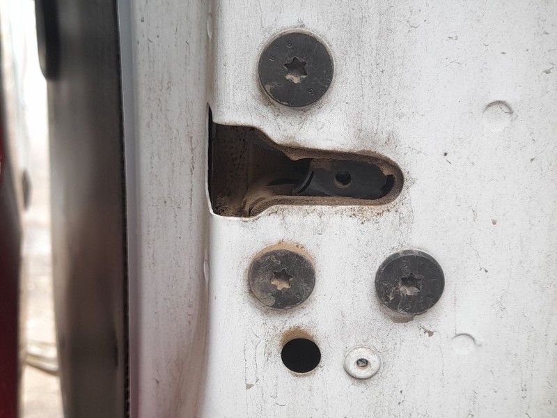 Recambio de cerradura puerta corredera derecha para renault express furgoneta/monovolumen 1.5 blue dci 75 (f6aa) referencia OEM 