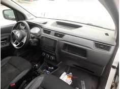 SALPICADERO 682002650R 