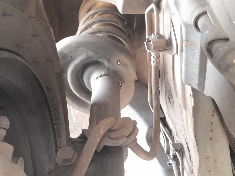 Recambio de amortiguador delantero derecho para renault express furgoneta/monovolumen 1.5 blue dci 75 (f6aa) referencia OEM IAM 