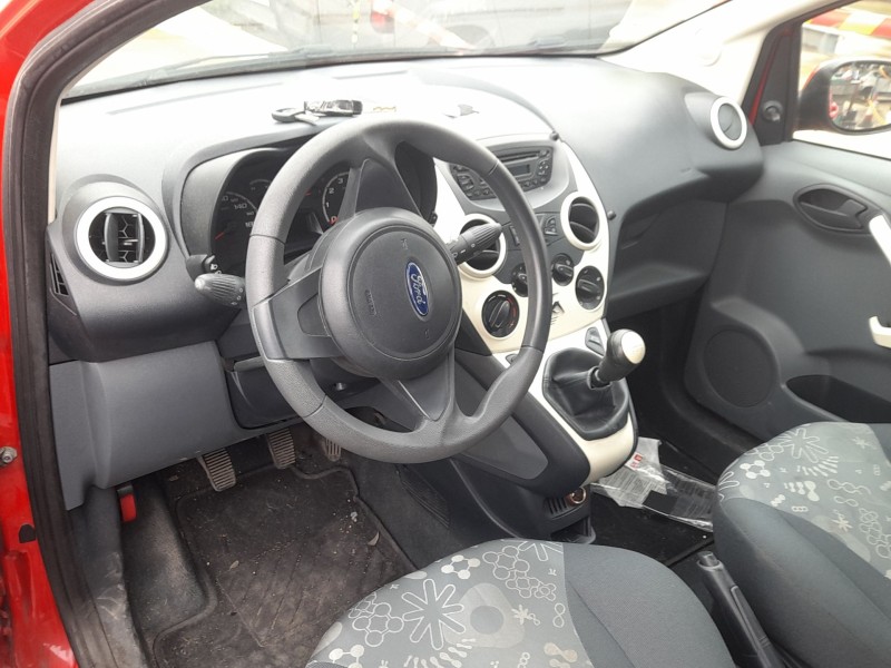 ford ka (ru8) del año 2012