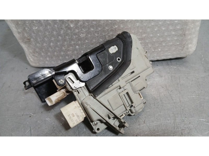 Recambio de cerradura puerta delantera izquierda para porsche macan (95b) 3.0 s diesel referencia OEM IAM 4G1837015  9A783731500