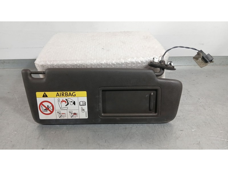 Recambio de parasol derecho para porsche macan (95b) 3.0 s diesel referencia OEM IAM 5G0010844A  95B857552CEOF7