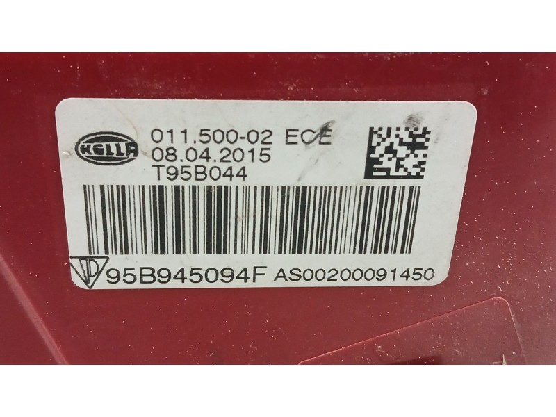 Recambio de piloto trasero derecho interior para porsche macan (95b) 3.0 s diesel referencia OEM IAM 95B9450944F HELLA T95B044