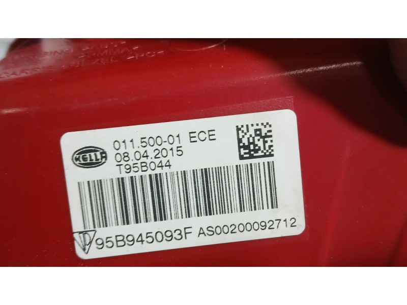 Recambio de piloto trasero izquierdo interior para porsche macan (95b) 3.0 s diesel referencia OEM IAM 95B945093F HELLA T95B044
