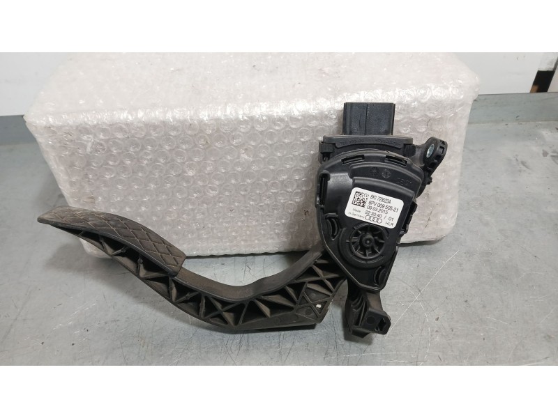 Recambio de potenciometro pedal para porsche macan (95b) 3.0 s diesel referencia OEM IAM 8K1723523A  6PV00950521