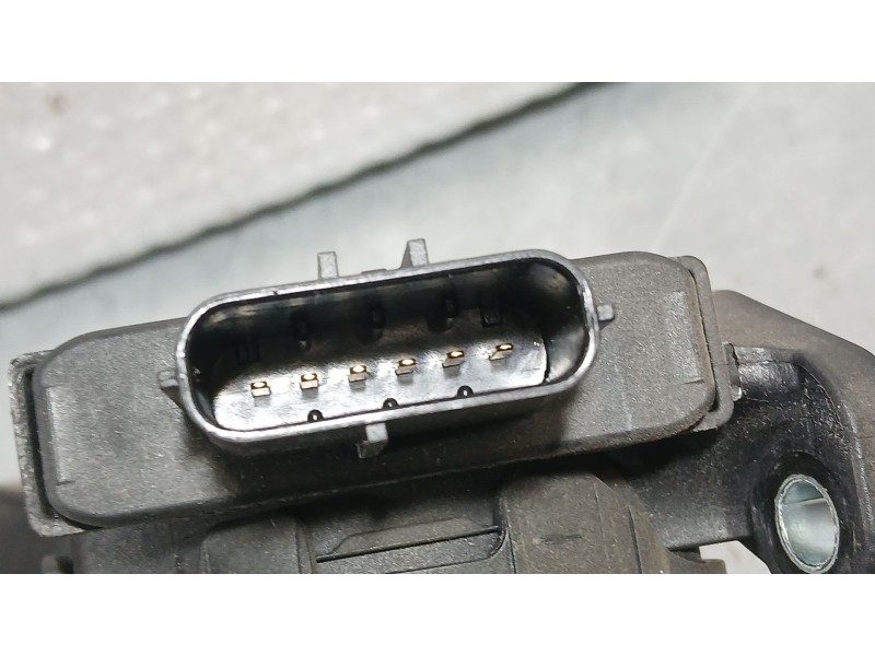 Recambio de potenciometro pedal para porsche macan (95b) 3.0 s diesel referencia OEM IAM 8K1723523A  6PV00950521