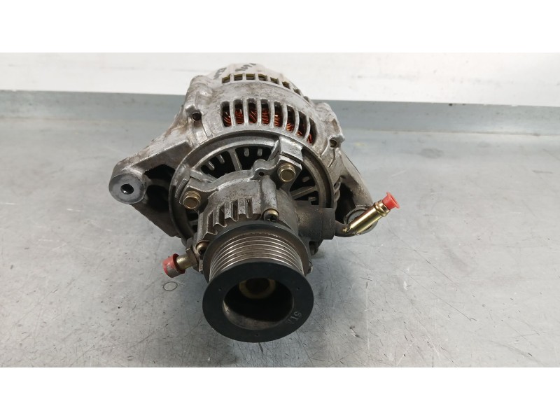 Recambio de alternador para land rover defender station wagon (l316, l315) 2.5 td5 4x4 (l316) referencia OEM IAM ERR6999 DENSO C