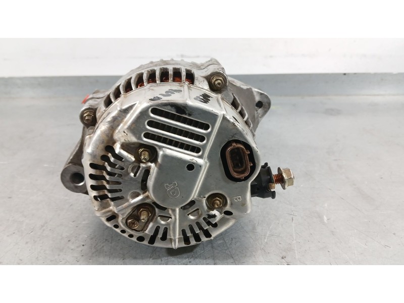 Recambio de alternador para land rover defender station wagon (l316, l315) 2.5 td5 4x4 (l316) referencia OEM IAM ERR6999 DENSO C