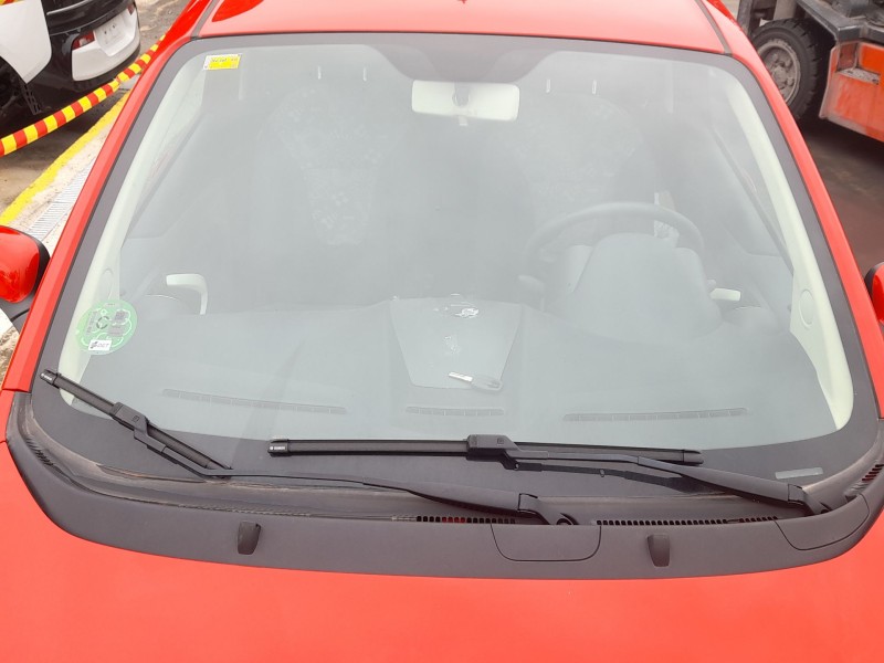 Recambio de parabrisas para ford ka (ru8) 1.2 referencia OEM IAM 1553322  