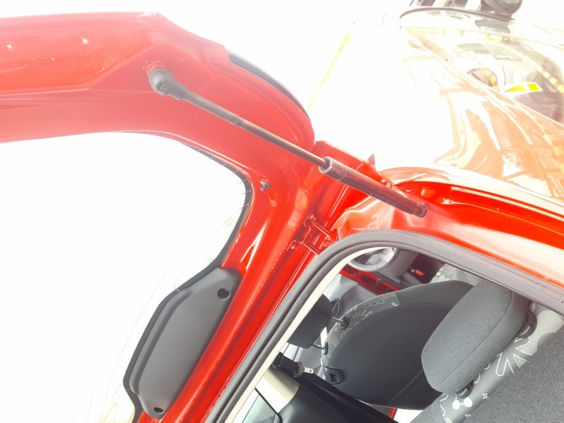 Recambio de amortiguadores maletero / porton para ford ka (ru8) 1.2 referencia OEM IAM 9S51B406A10AA  