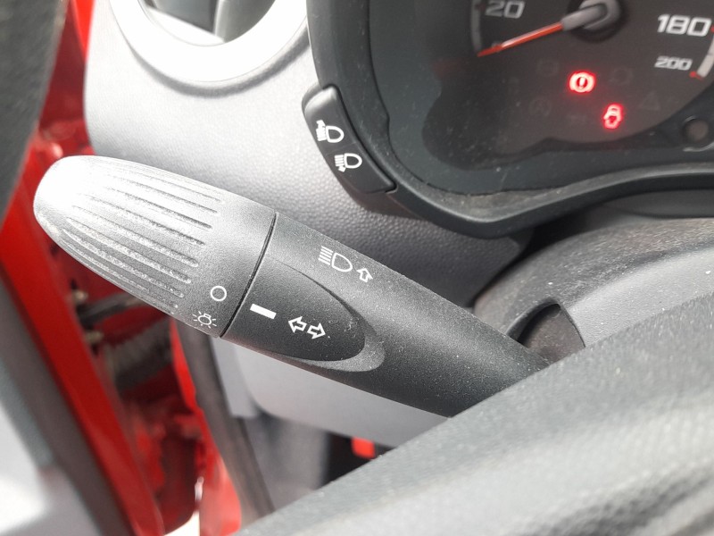Recambio de mando luces y limpia para ford ka (ru8) 1.2 referencia OEM IAM CS5113335AA38  