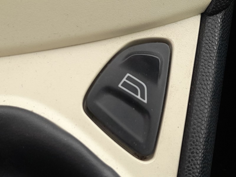 Recambio de mando elevalunas delantero derecho para ford ka (ru8) 1.2 referencia OEM IAM 1571470  