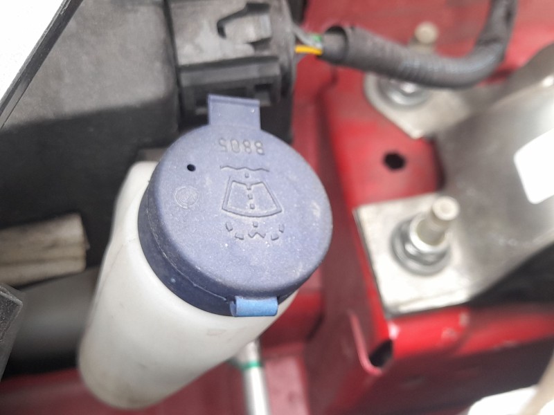 Recambio de deposito limpia para ford ka (ru8) 1.2 referencia OEM IAM 2353362  