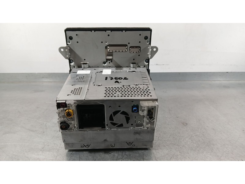 Recambio de sistema navegacion gps para porsche macan (95b) 3.0 s diesel referencia OEM IAM 95B03597003  7PP919193CL