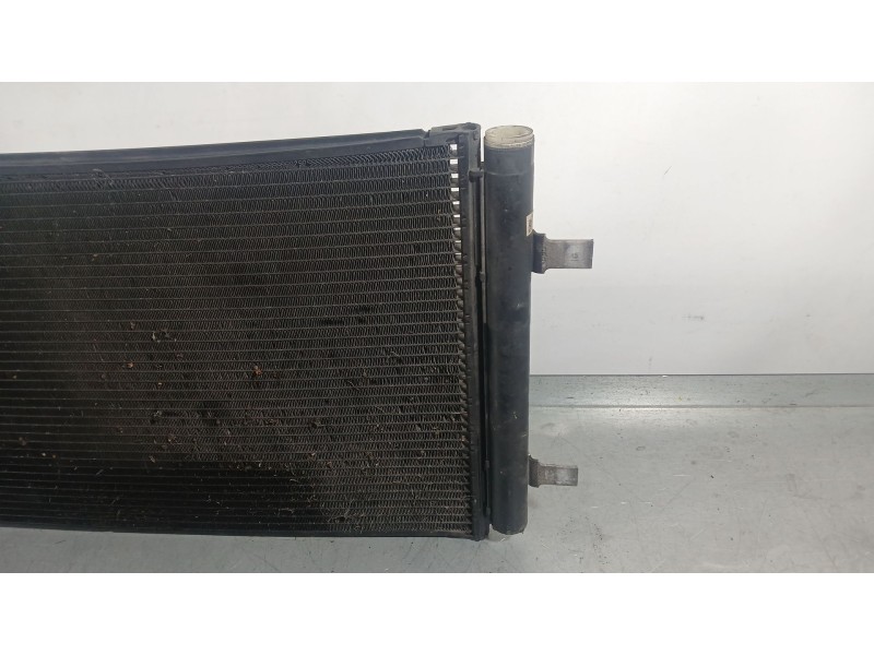 Recambio de condensador / radiador aire acondicionado para porsche macan (95b) 3.0 s diesel referencia OEM IAM 8T0260401 DOBLADO