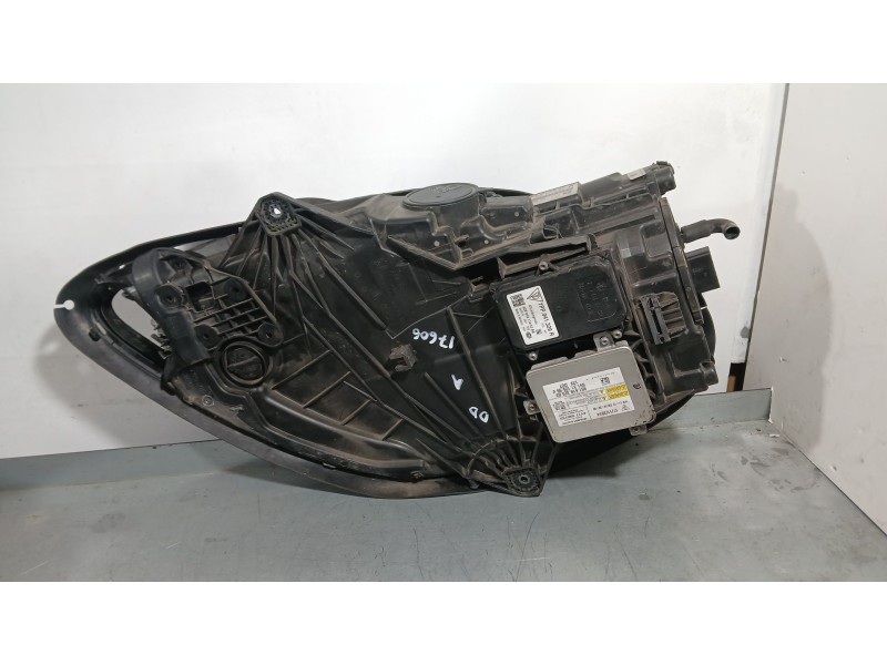 Recambio de faro derecho para porsche macan (95b) 3.0 s diesel referencia OEM IAM 95B941032CF  7606200004