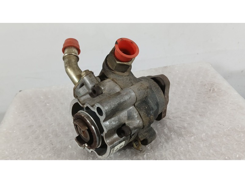 Recambio de bomba direccion para land rover defender station wagon (l316, l315) 2.5 td5 4x4 (l316) referencia OEM IAM HE12050826